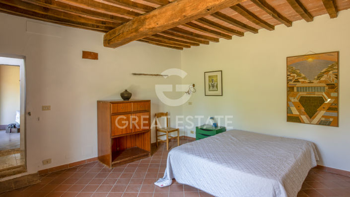 Image No.25-6 Bed Country House for sale