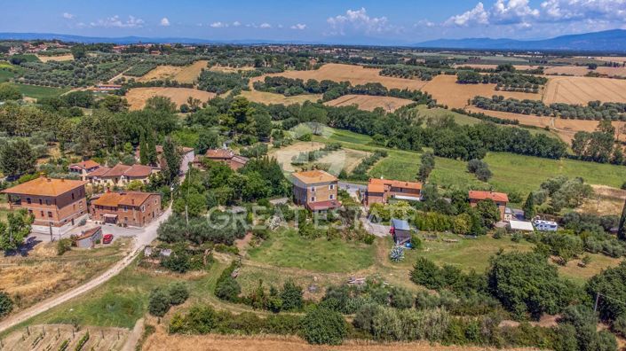 Image No.4-6 Bed Country House for sale