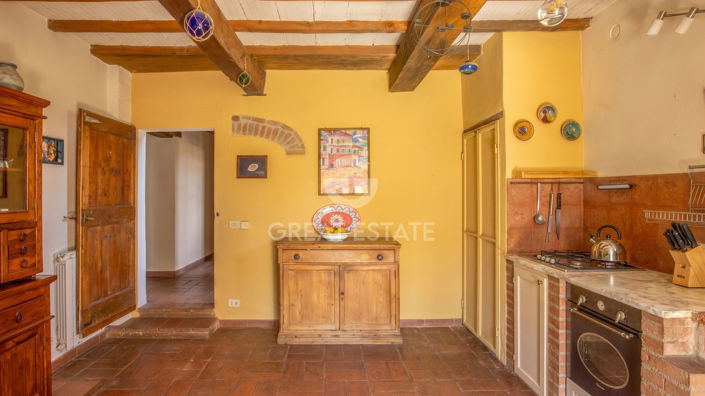 Image No.5-6 Bed Country House for sale