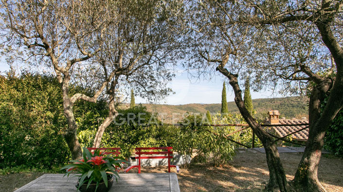 Image No.10-3 Bed Country House for sale