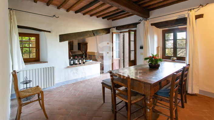 Image No.17-3 Bed Country House for sale