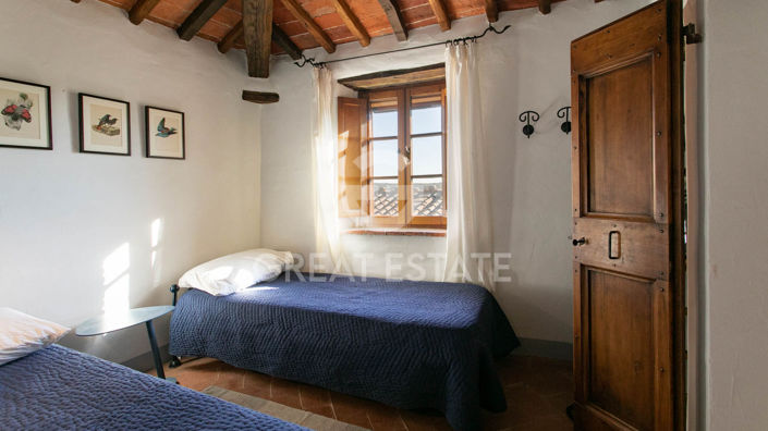 Image No.29-3 Bed Country House for sale