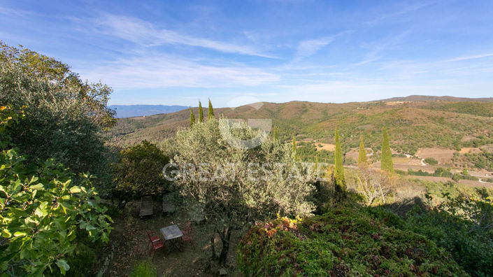 Image No.32-3 Bed Country House for sale