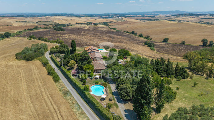 Image No.21-2 Bed Country House for sale