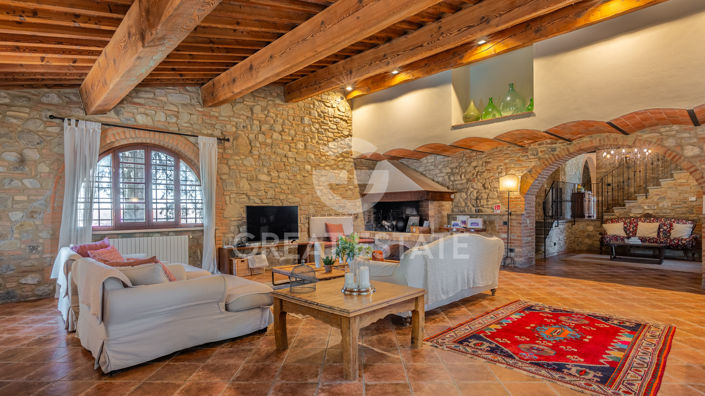Image No.32-2 Bed Country House for sale
