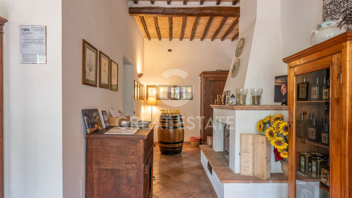 Image No.2-Maison de campagne de 3 chambres à vendre à Montalcino