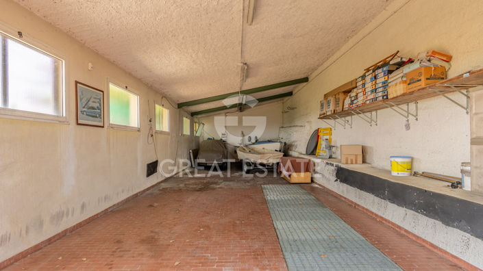 Image No.19-6 Bed Country House for sale