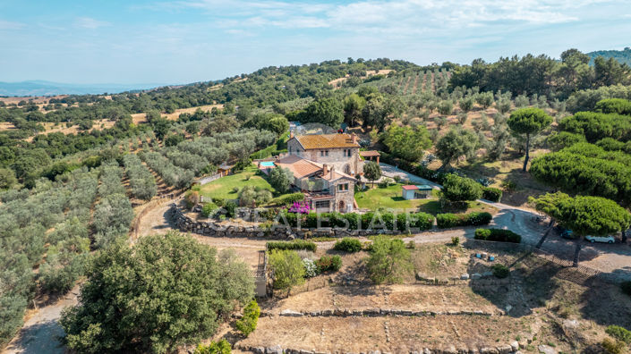 Image No.7-6 Bed Country House for sale