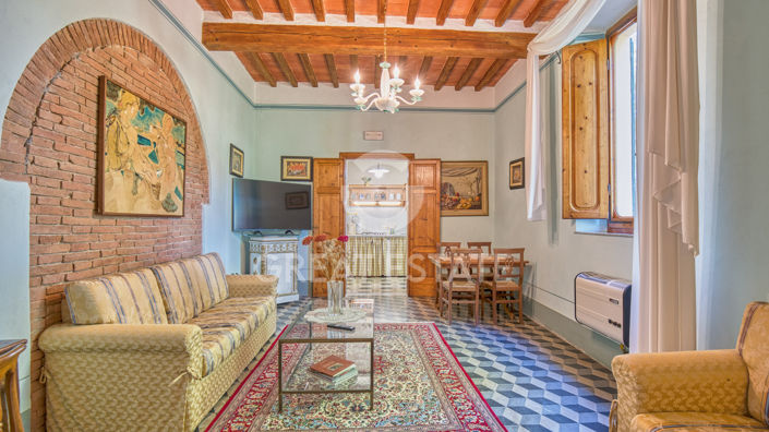 Image No.21-8 Bed Country House for sale