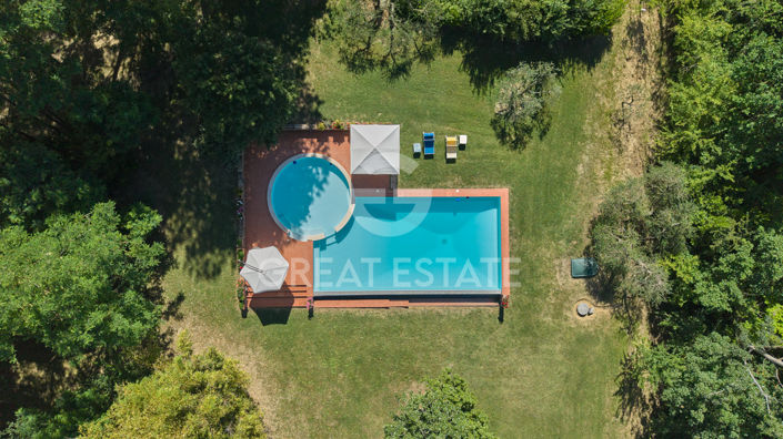 Image No.4-8 Bed Country House for sale