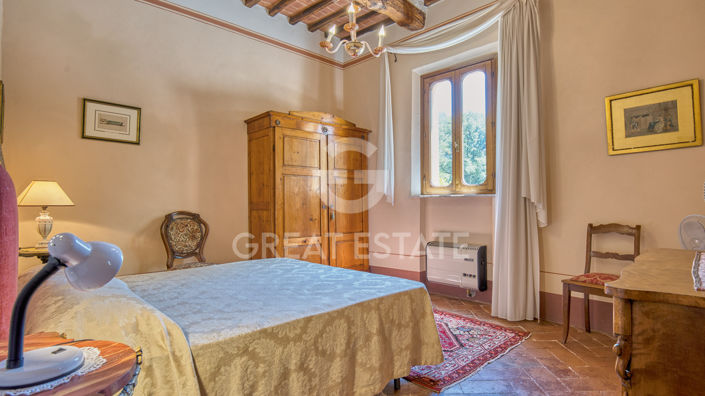 Image No.37-8 Bed Country House for sale