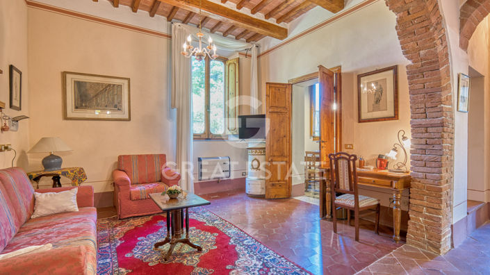 Image No.7-8 Bed Country House for sale