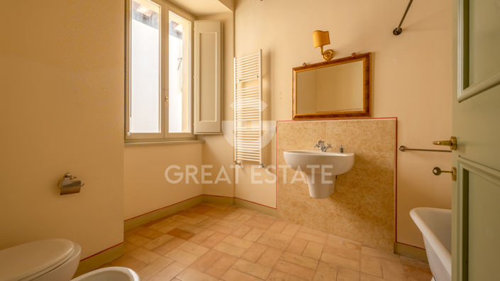 Image No.16-Appartement de 6 chambres à vendre à Trevi