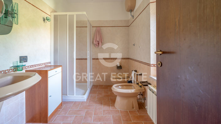 Image No.36-3 Bed Country House for sale