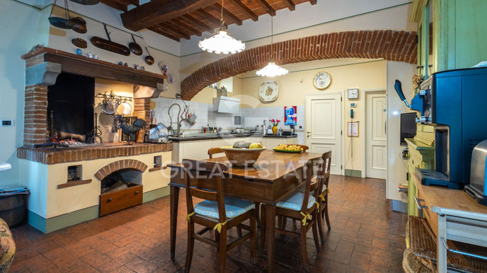 Image No.21-Maison de campagne de 4 chambres à vendre à Arezzo