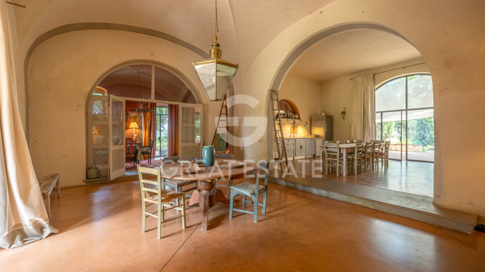 Image No.23-Maison de campagne de 10 chambres à vendre à Monte San Savino
