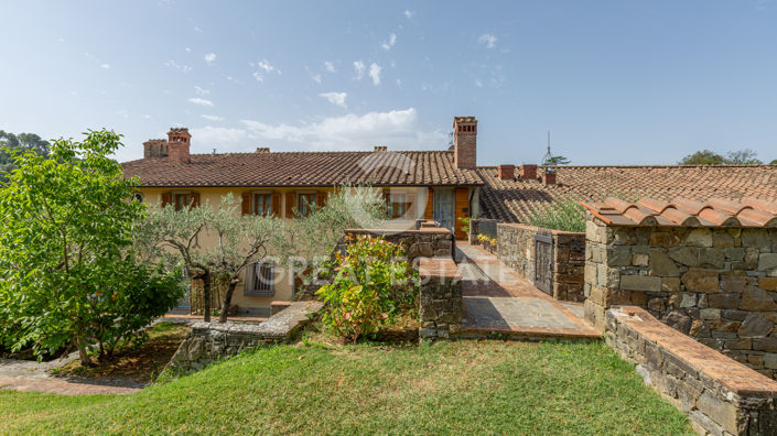 Image No.30-Country House for sale