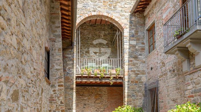 Image No.39-Country House for sale