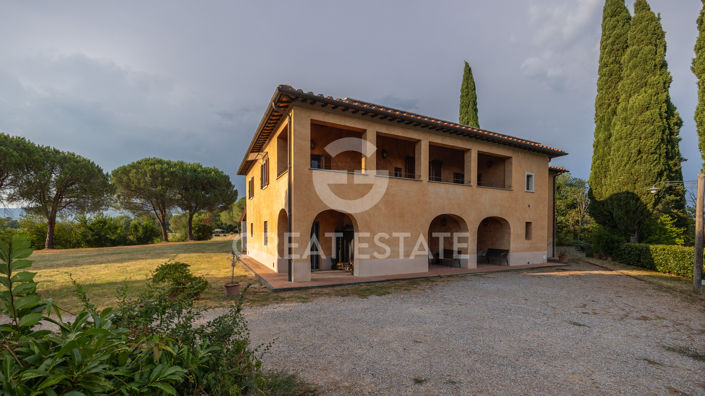 Image No.8-Maison de campagne de 8 chambres à vendre à Terranuova Bracciolini