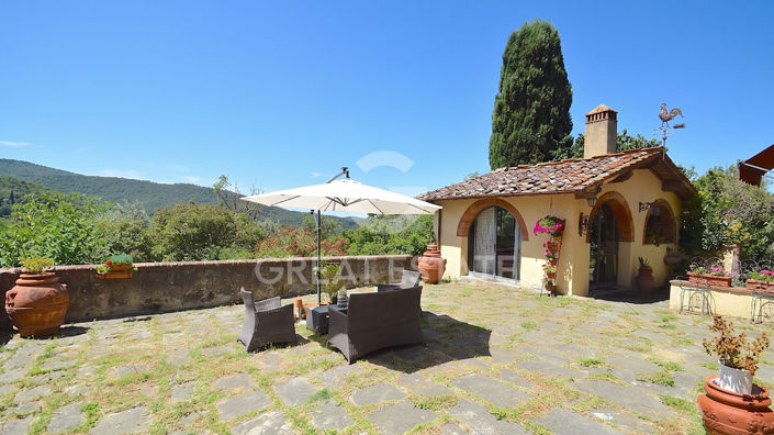 Image No.10-7 Bed Country House for sale