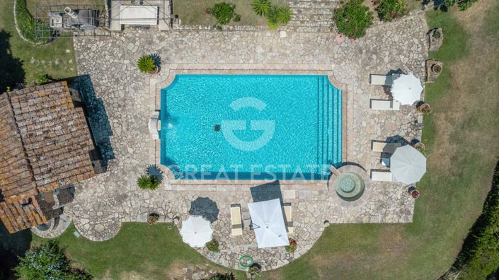 Image No.5-Maison de campagne de 6 chambres à vendre à Sassetta