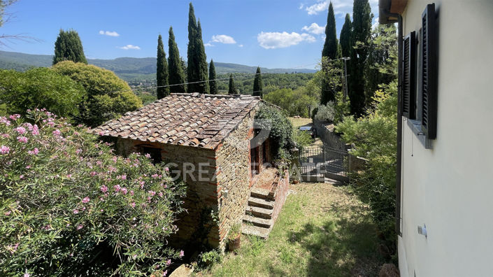 Image No.11-Maison de campagne de 6 chambres à vendre à Arezzo