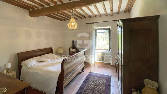 Image No.21-Maison de campagne de 6 chambres à vendre à Arezzo