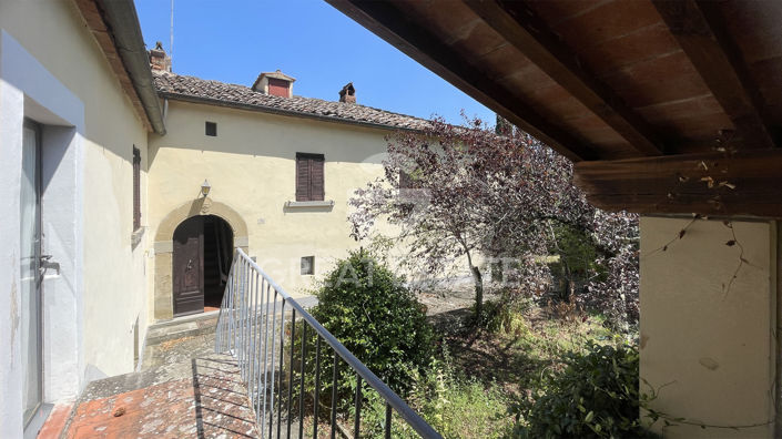 Image No.5-Maison de campagne de 6 chambres à vendre à Arezzo
