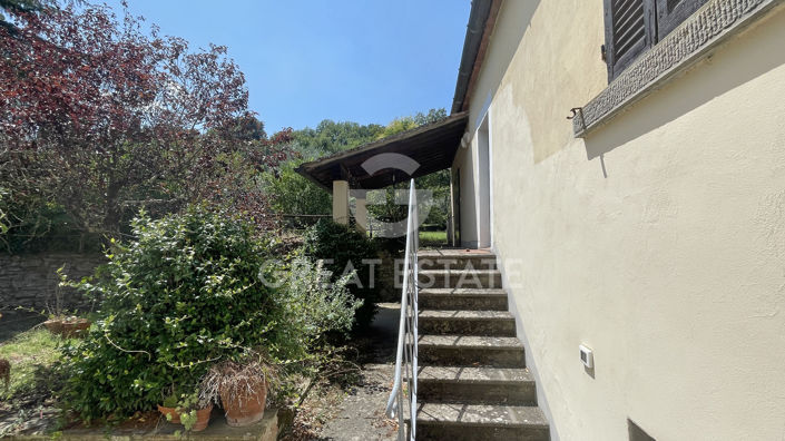 Image No.9-Maison de campagne de 6 chambres à vendre à Arezzo