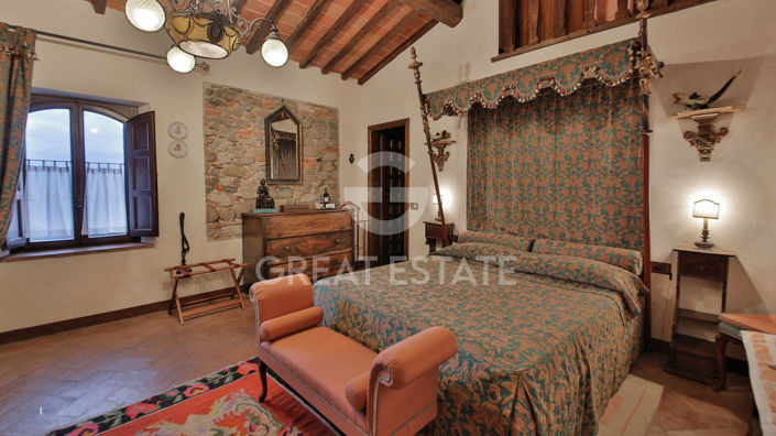 Image No.27-Châteaux de 10 chambres à vendre à Bucine