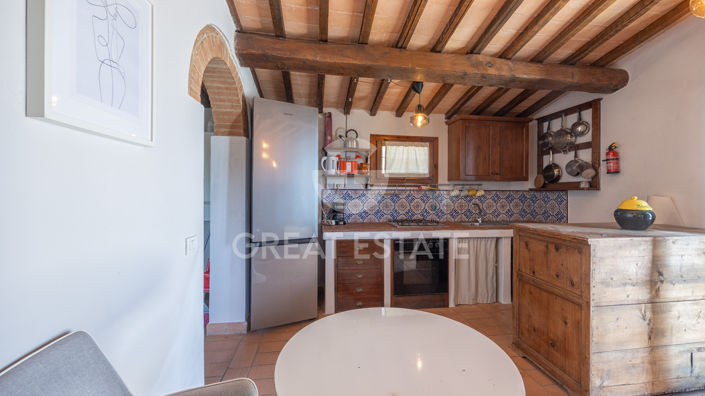 Image No.38-6 Bed Country House for sale