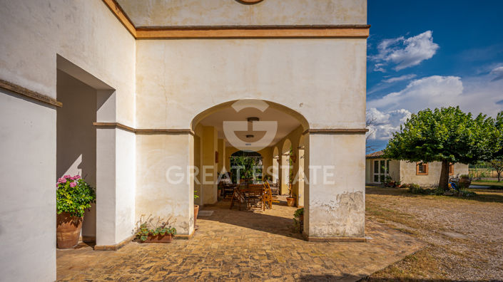 Image No.11-Villa de 4 chambres à vendre à Foligno