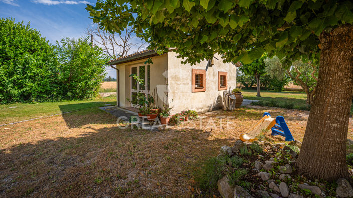 Image No.15-Villa de 4 chambres à vendre à Foligno
