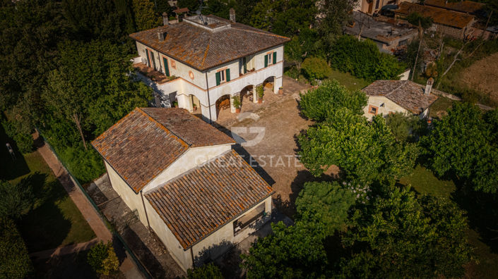 Image No.38-4 Bed Villa for sale