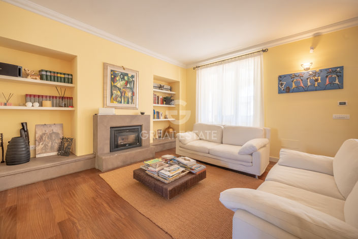 Image No.48-4 Bed Villa for sale