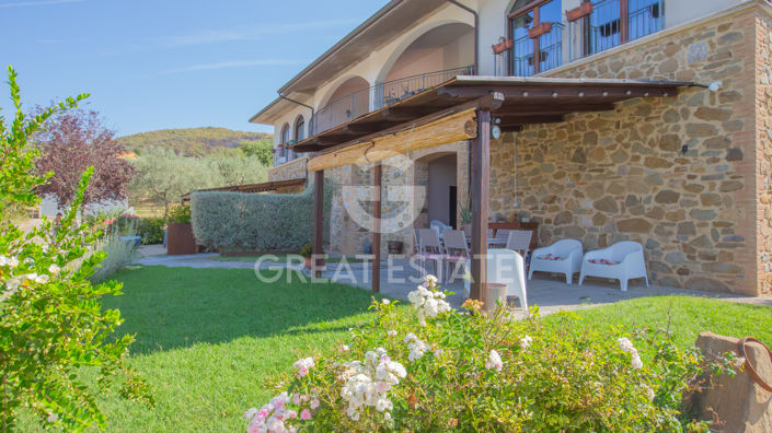 Image No.14-3 Bed Country House for sale