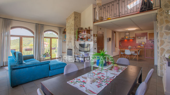 Image No.2-3 Bed Country House for sale