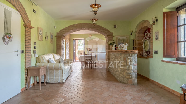Image No.37-9 Bed Country House for sale