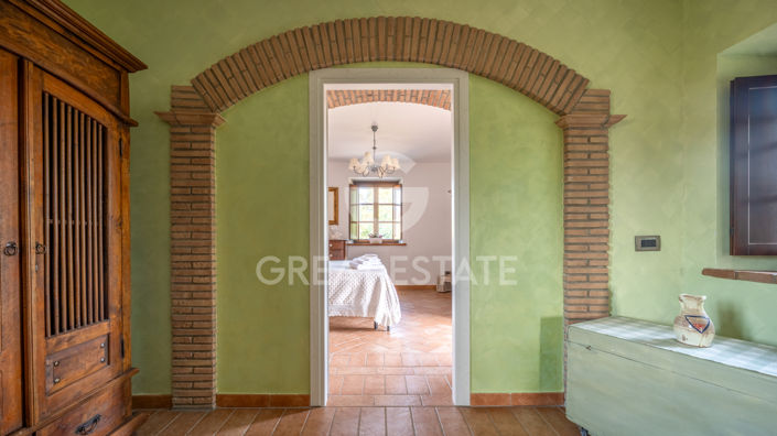 Image No.43-9 Bed Country House for sale