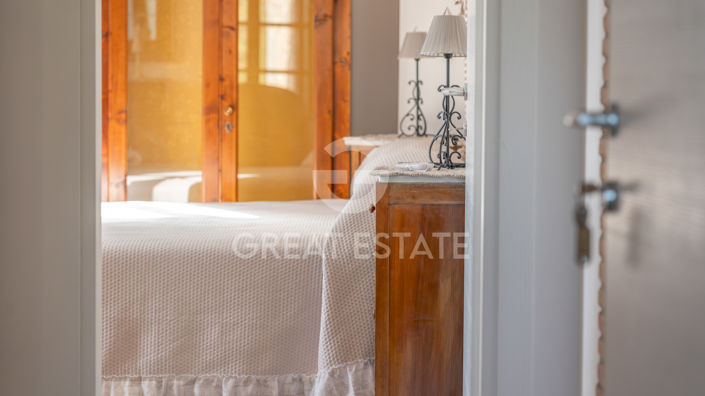 Image No.45-9 Bed Country House for sale