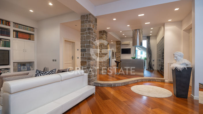 Image No.12-3 Bed Apartment for sale