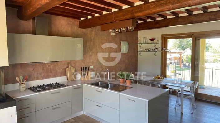 Image No.6-Maison de campagne de 5 chambres à vendre à Arezzo