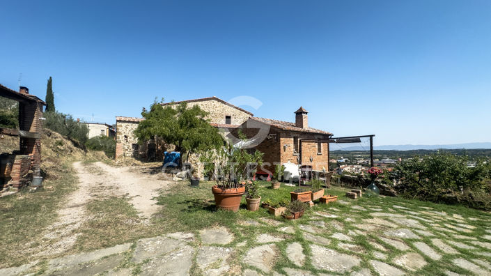 Image No.20-3 Bed Country House for sale
