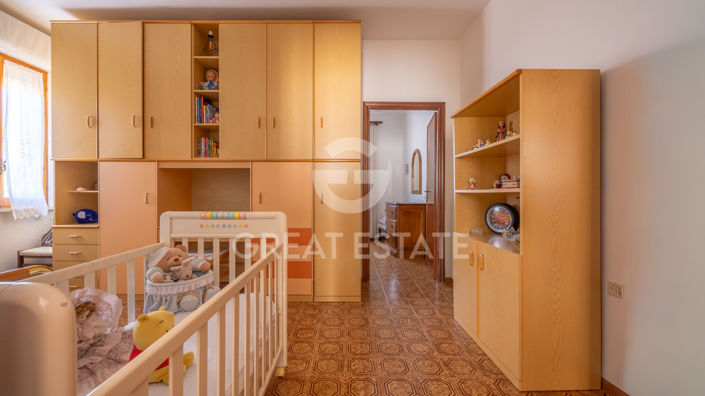 Image No.19-3 Bed Country House for sale