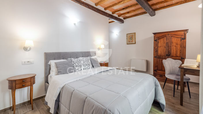 Image No.47-Villa de 13 chambres à vendre à Chiusi
