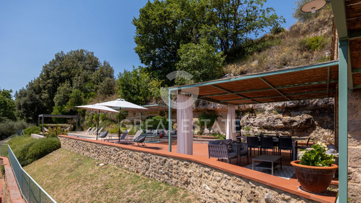 Image No.17-4 Bed Country House for sale