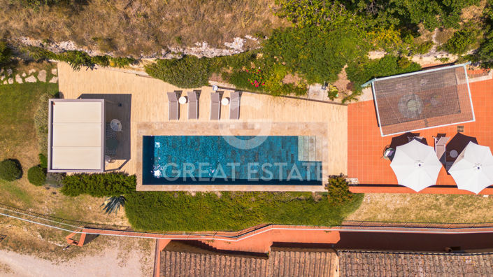 Image No.19-4 Bed Country House for sale
