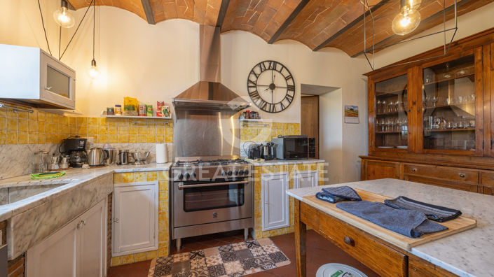 Image No.27-4 Bed Country House for sale