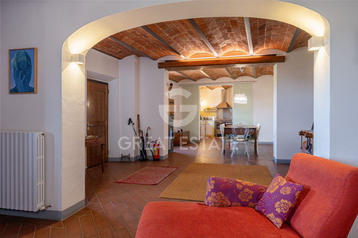 Image No.31-4 Bed Country House for sale