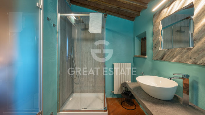 Image No.41-4 Bed Country House for sale